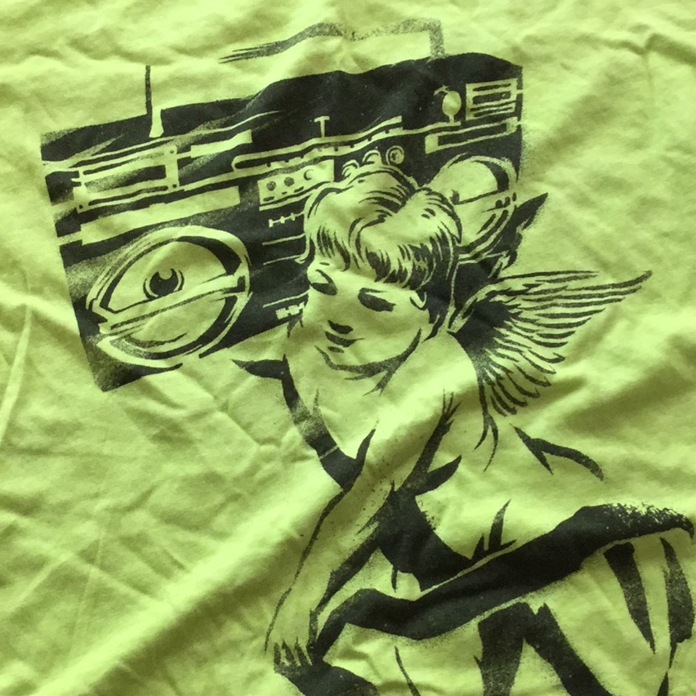 Graphic tee - Picture 2 of 2